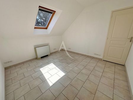 Location Appartement 6 pièces 115m² BRISSAC QUINCE 49320 - Photo 3