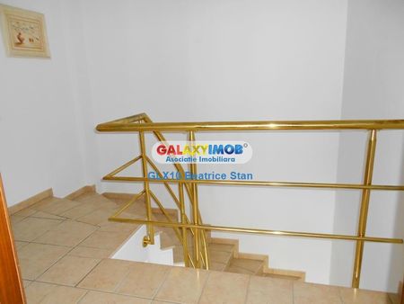 Resedinta eleganta 4 camere UNIRII / CAMERA DE COMERT - Photo 3