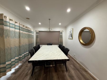 Charming Home Combining Style, Comfort, and Convenience - Photo 5