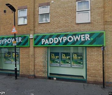 1 Bed Flat, Barking Road, E13 - Photo 1