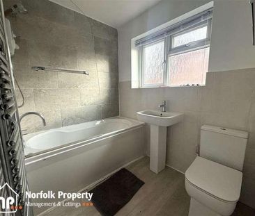 North City, NR6 - Photo 6