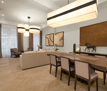 Three-Bedroom Apartment with Residents’ Amenities beside St James’s Park - Photo 3