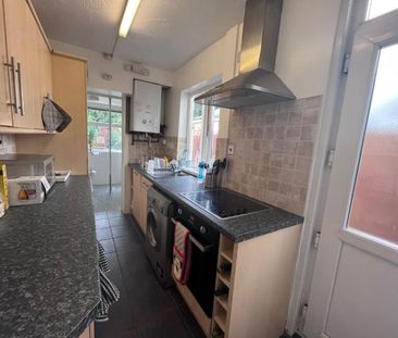 2 bedroom House To Let - Photo 6