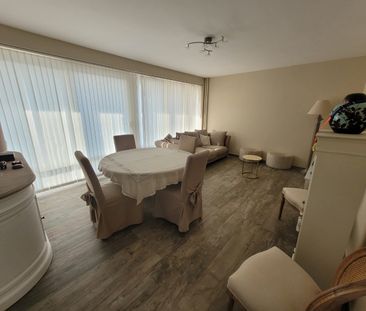 Location Appartement 4 pièces 88m² LYS LEZ LANNOY 59390 - Photo 2