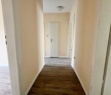 Attraktive 3-Zimmer-Wohnung mit Balkon! - Photo 1