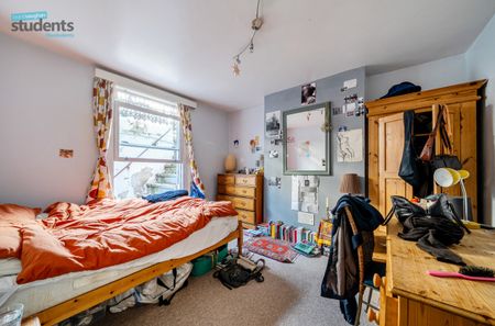 5 bedroom terraced house to rent - Photo 2