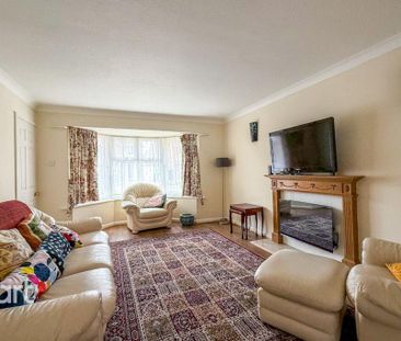 4 bedroom detached house to rent - Photo 5
