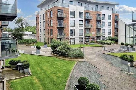 Longfield Centre, Prestwich, Manchester, M25 - Photo 3