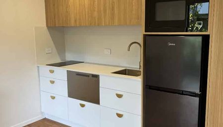 Luxury Ground Floor Studio Apartment - Photo 3