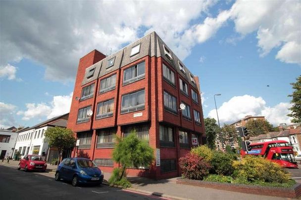 Brixton Hill, Brixton Hill, SW2 - Photo 1