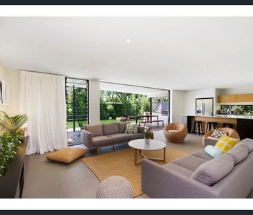 Flawless Mermaid Waters Private Sanctuary - Photo 2