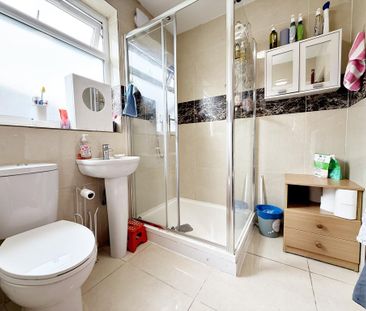 House share to rent - Photo 6