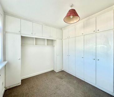 2 bedroom House To Let Total Size: 646 SQ FT - Photo 2