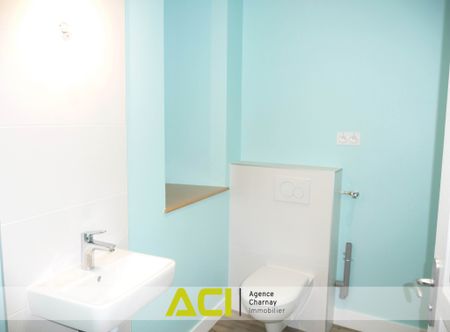 Location Appartement 3 pièces 78m² MACON 71000 - Photo 3