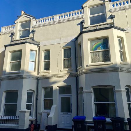 West Street, Worthing - Photo 4