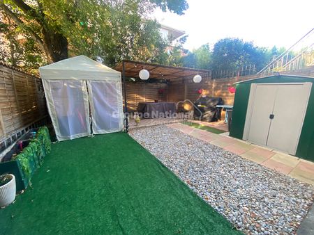 Location Appartement 4 pièces 88m² - Photo 3