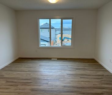 (PN 0053) Modern Living in the Heart of Aster - Brand New 2 Bed + D... - Photo 5