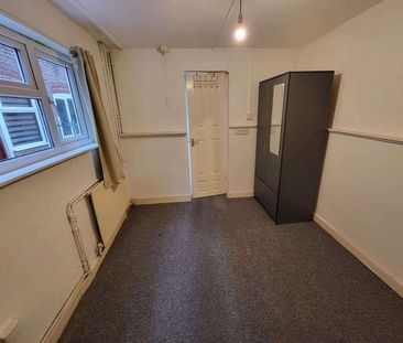 Stanley Street, LU1 - Photo 4