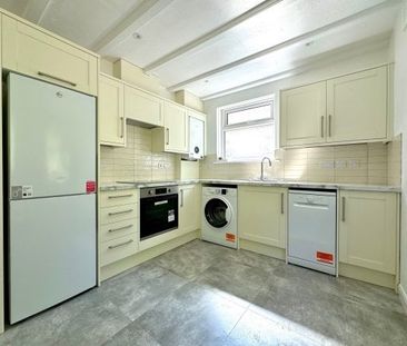 Eley Crescent, Rottingdean, BN2 7FE 2 bedroom bungalow to rent - Photo 4