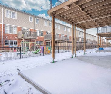 For Lease - 205 West Oak Trail Unit# 32, Kitchener, Ontario - Photo 5