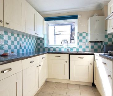 2 bedroom apartment to rent - Photo 4