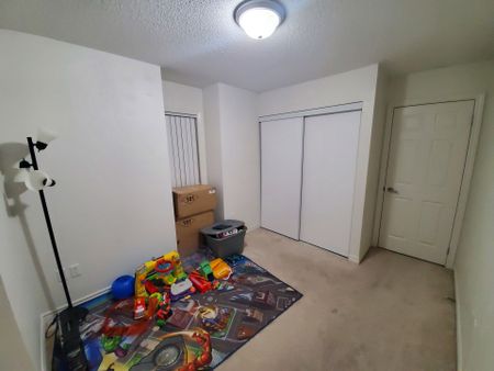 For Lease - 3160 Boxford Crescent Unit# 2, Mississauga, Ontario - Photo 5