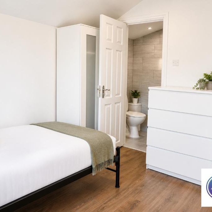 6 Bedroom Flat To Rent - Photo 1