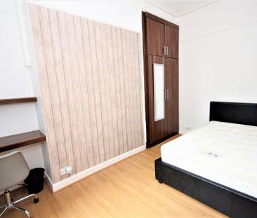 4 bedroom terraced house to rent - Photo 6