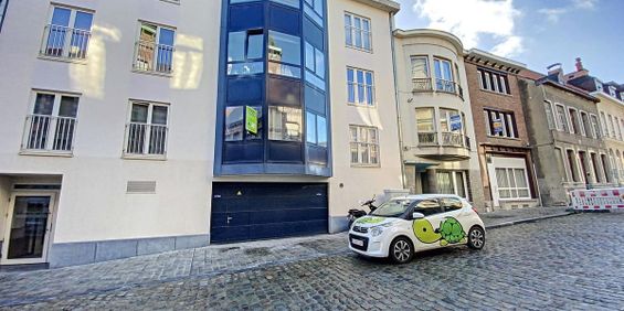 Appartement te huur in Tournai voor € 680 met 1 slaapkamer - Photo 3