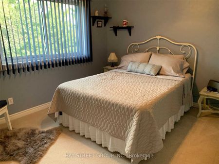 For Lease - 76 Mayfair Drive, Barrie, Ontario - Photo 4
