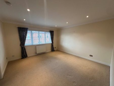 East Netherton Street, KA1 4AX - Photo 5