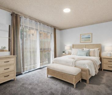 Updated ground floor unit - Photo 1