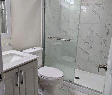 For Lease - 5439 Cornwall Crescent, Burlington, Ontario - Photo 4