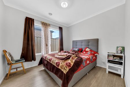 Stunning 3 bedroom home - Photo 2