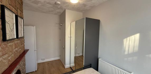 1 bedroom terraced house to rent - Photo 2