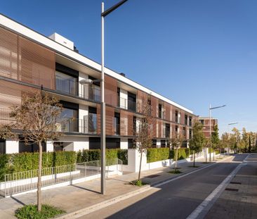 Piso de alquiler en Rda. Jean Monnet 230-238, Sabadell, 230-, Can G... - Photo 1