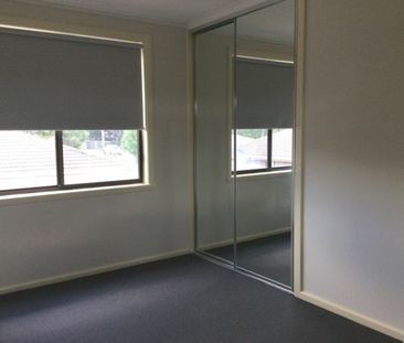SPACIOUS ONE BEDROOM APARTMENT! - Photo 2