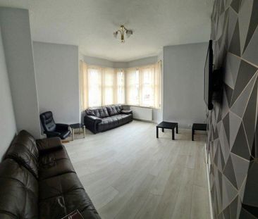 6 bedroom house to rent - Photo 5