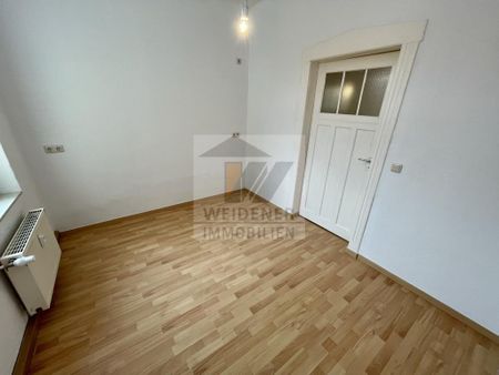 2 Raum Wohnung mit saniertem Bad im schönen Gera-Debschwitz nahe dem Stadtwald! - Photo 2