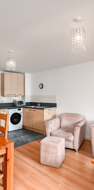 1 bedroom apartment to rent - Photo 1