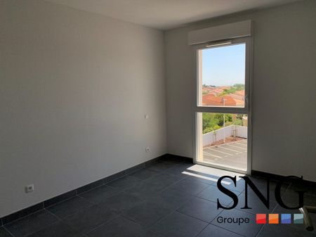 T3 AVEC 2 PARKINGS - Photo 3