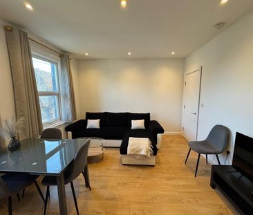 Room in a Shared House, Lancing Road, CR0 - Photo 1