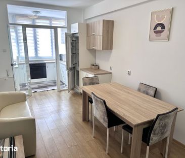 Apartament 2 Camere CENTRU Bloc Nou de Inchiriat Balcon MOBILAT Parcar - Fotografie 4