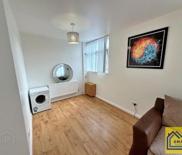114b Belvoir Drive, Belfast, BT8 7DT - Photo 3
