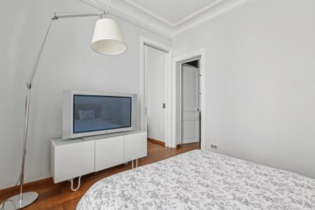 Appartement à louer Paris 16Ème - Chaillot, Paris Rive Droite, France3 950 EUR / Mois - Photo 3