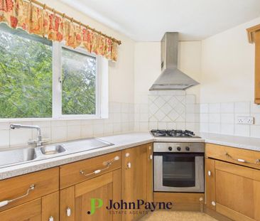 2 bedroom maisonette to rent - Photo 5