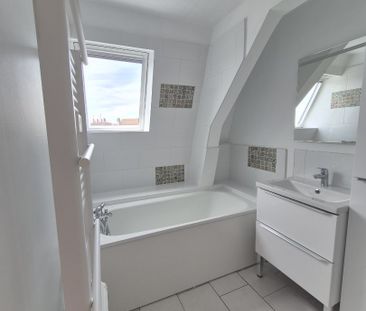Location Appartement 3 pièces 65m² ARMENTIERES 59280 - Photo 2