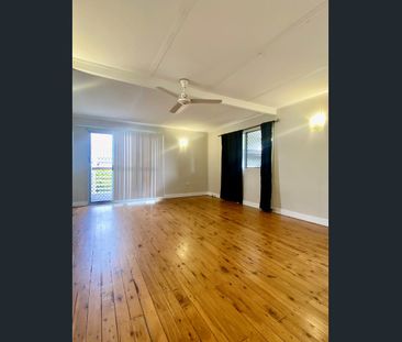 Comfortable Family Home in the Heart of Gracemere - Photo 2