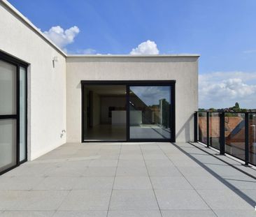Prachtige penthouse met 2 slaapkamers en groot terras te centrum Le... - Photo 1