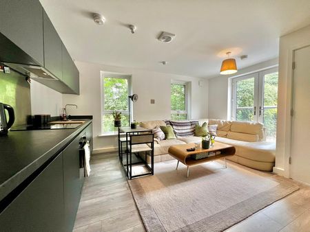 2 bedroom semi-detached house to rent - Photo 2